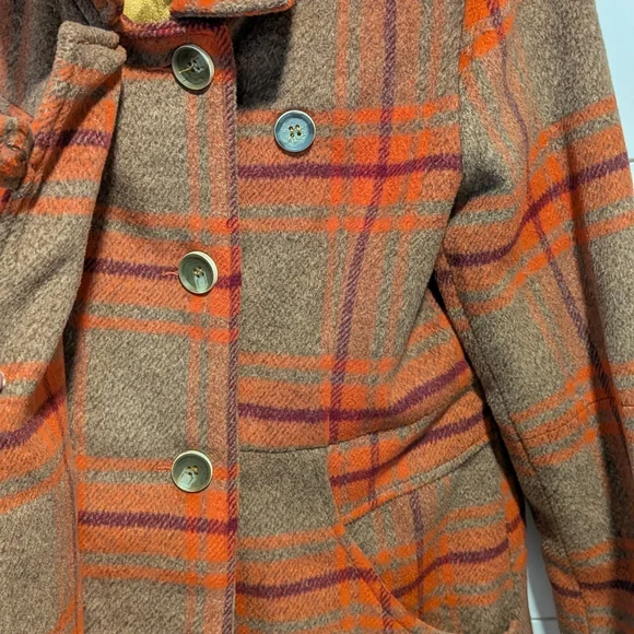 Elegant Plaid Trench Coat - Orange and Brown - Picture 3 of 9